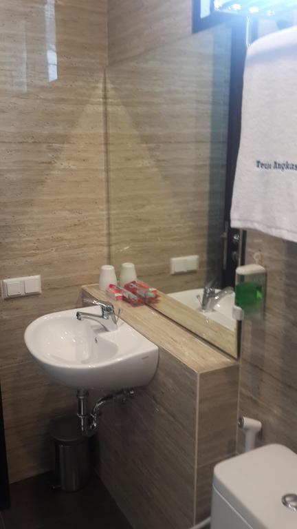 Dago Teuku Angkasa 14 Hotel Bandung Room photo