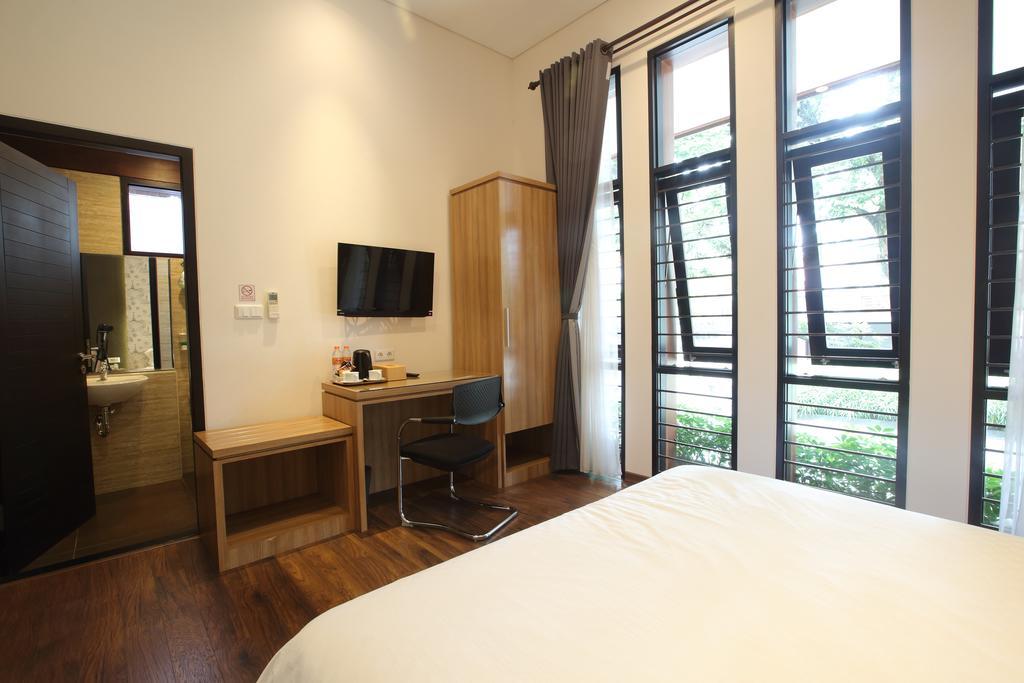 Dago Teuku Angkasa 14 Hotel Bandung Exterior photo