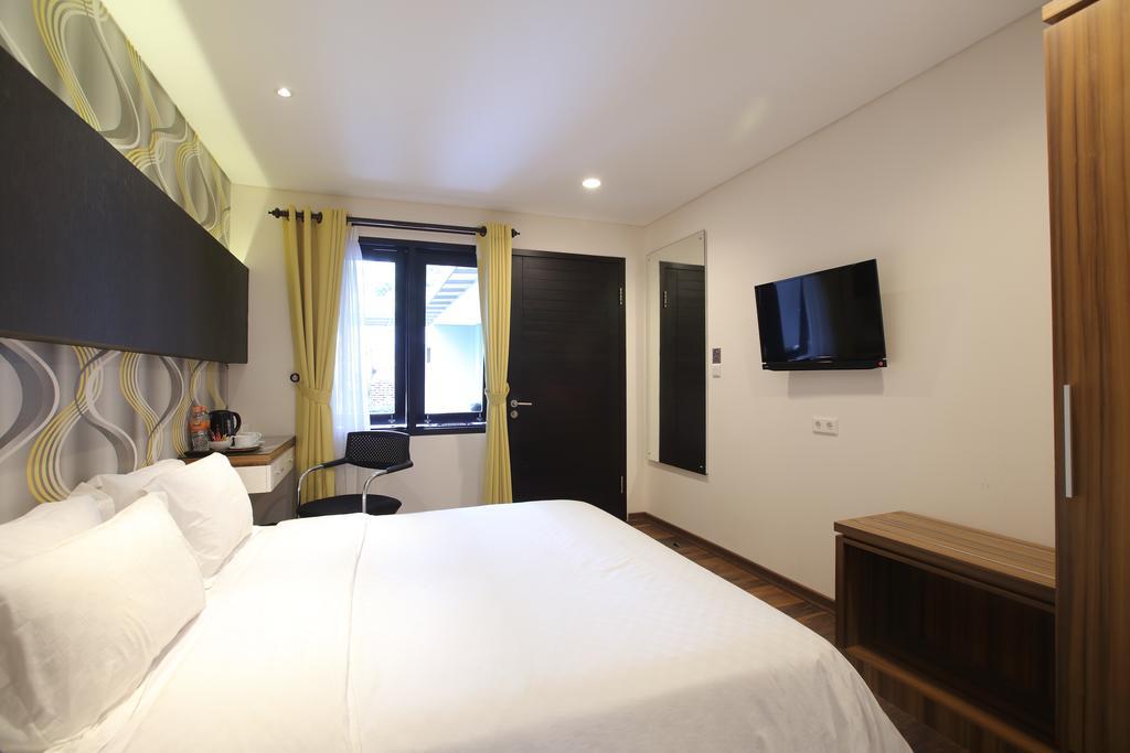 Dago Teuku Angkasa 14 Hotel Bandung Exterior photo